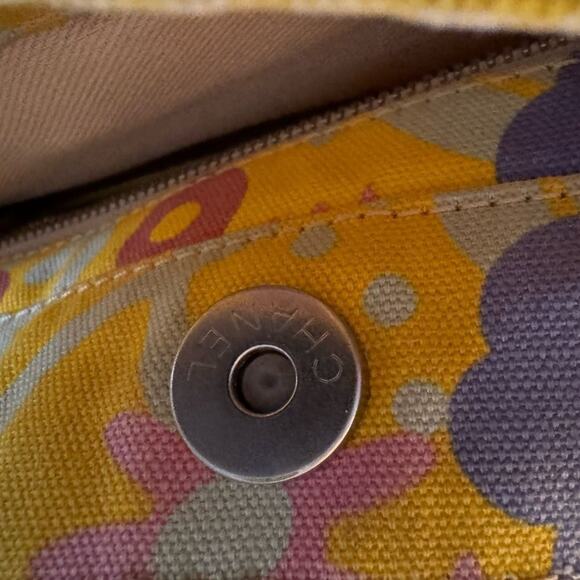 CHANEL CC Logos Flower Shoulder Tote Bag Canvas Leather Yellow 2 callouts GUC - Picture 6 of 11